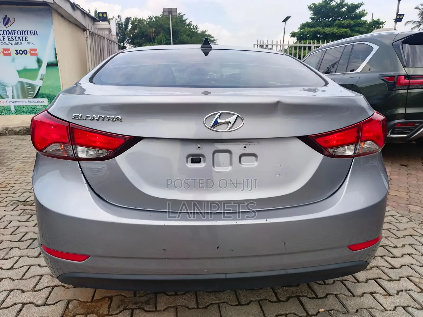 Hyundai Elantra 2015 Silver