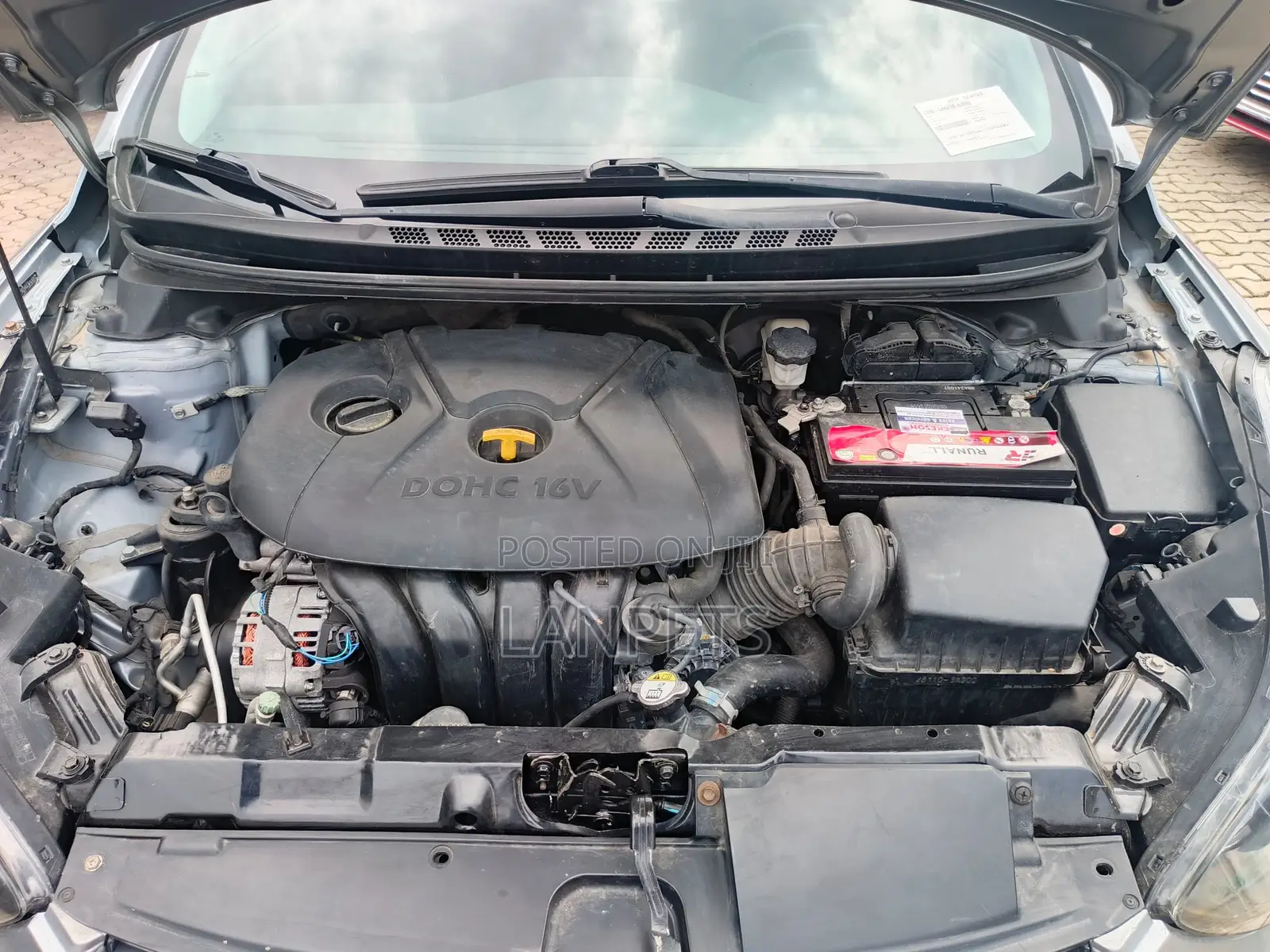 Hyundai Elantra 2015 Silver