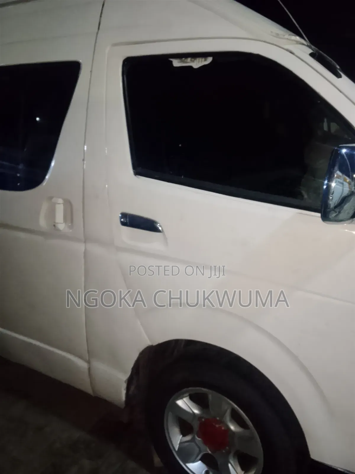 Toyota HiAce 2010 White