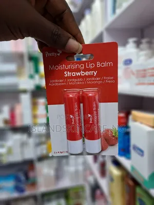 Pretty Strawberry Lip Balm 2in1