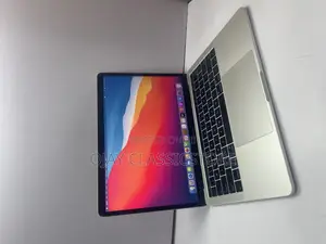 Laptop Apple MacBook Pro 2017 8GB Intel Core i7 SSD 512GB
