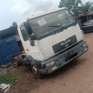Man Cap and Chassis