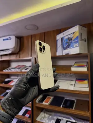 Apple iPhone 16 Pro Max 256 GB Gold