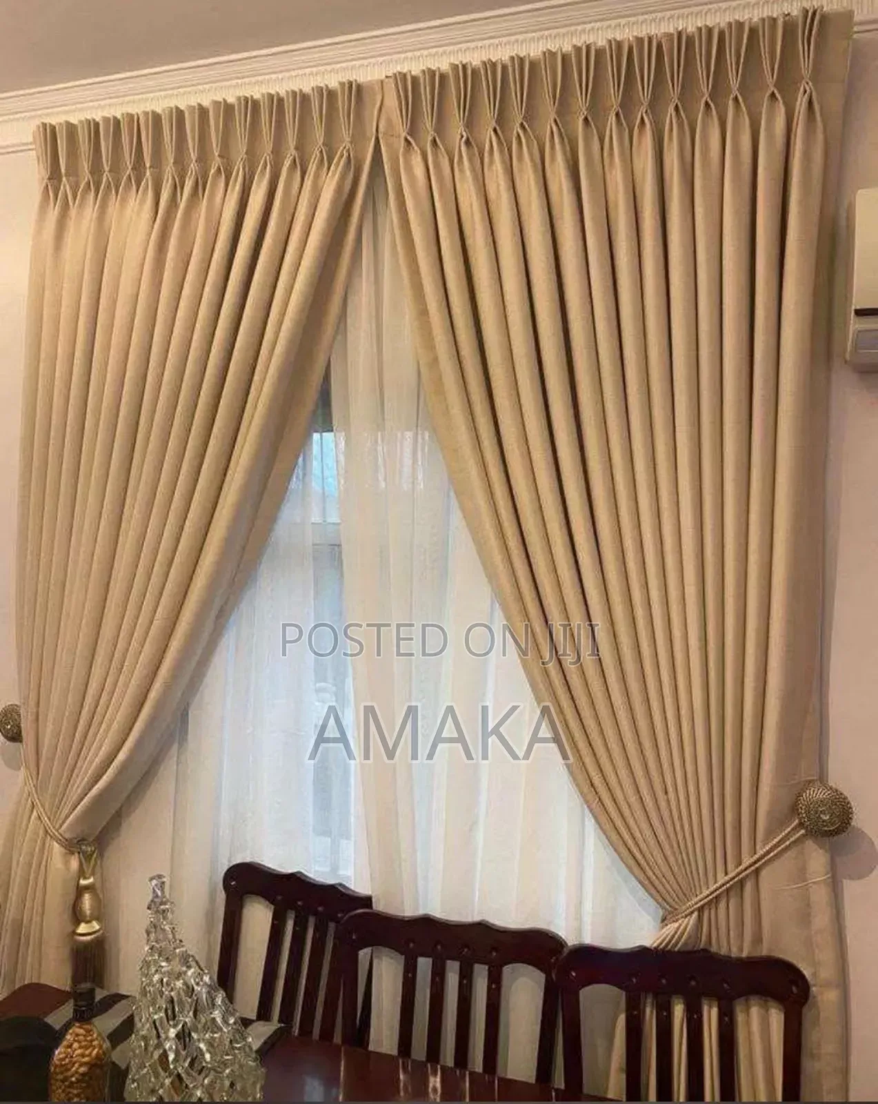 D' Throne Curtains And Accessories