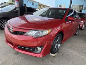 Toyota Camry SE Limited Edition 4dr Sedan (2.5L 4cyl 6A) 2012 Red