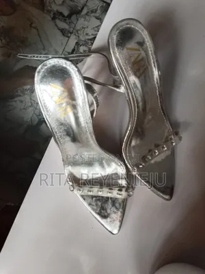 Ladies Heel