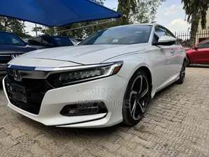 Honda Accord Touring 2.0T 2020 White