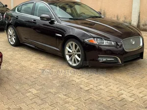 Jaguar XF 2013 Black