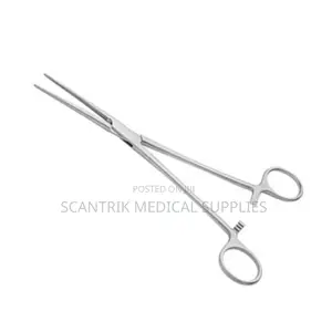 Compact Circumcision Kit for Mobile Medical Services