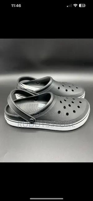 Luxury Crocs Off Court Sport Clogs