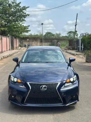 Lexus IS 250 4WD 2015 Blue