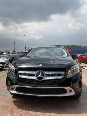 Mercedes-Benz GLA 250 2016 Black
