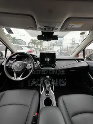 Toyota Corolla XSE 2023 Red