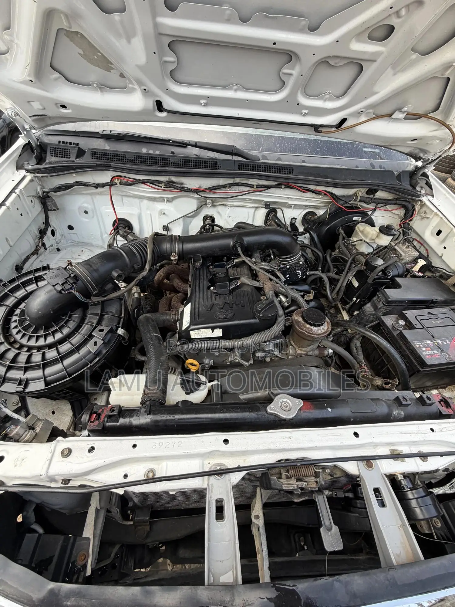 Toyota Hilux 2012 White
