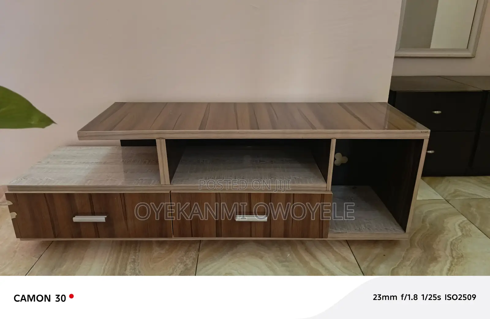 Tv Stand/Console