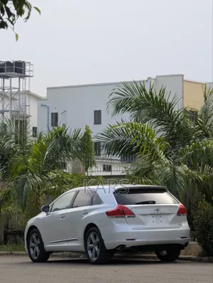 Toyota Venza V6 AWD 2012 White