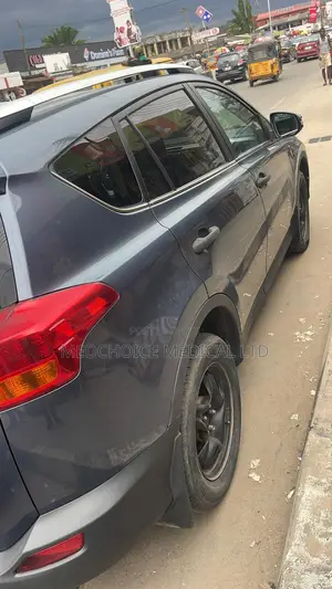 Toyota RAV4 LE AWD (2.5L 4cyl 6A) 2013 Blue