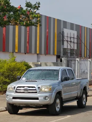 Toyota Tacoma Double Cab V6 Automatic 2011 Silver