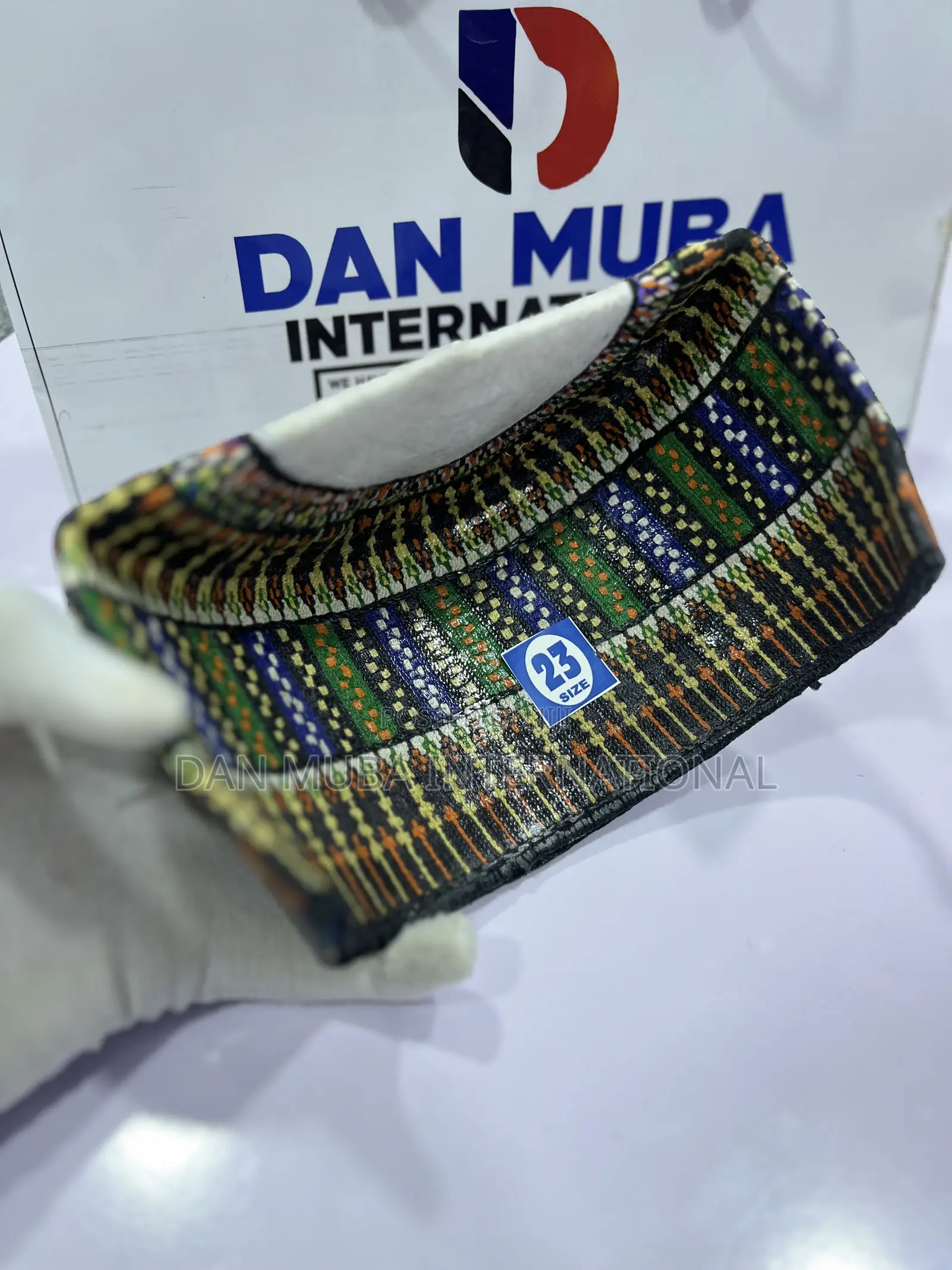 Junior Tangaran