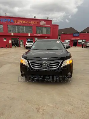 Toyota Camry XLE 4dr Sedan (2.5L 4cyl 6AM) 2010 Black
