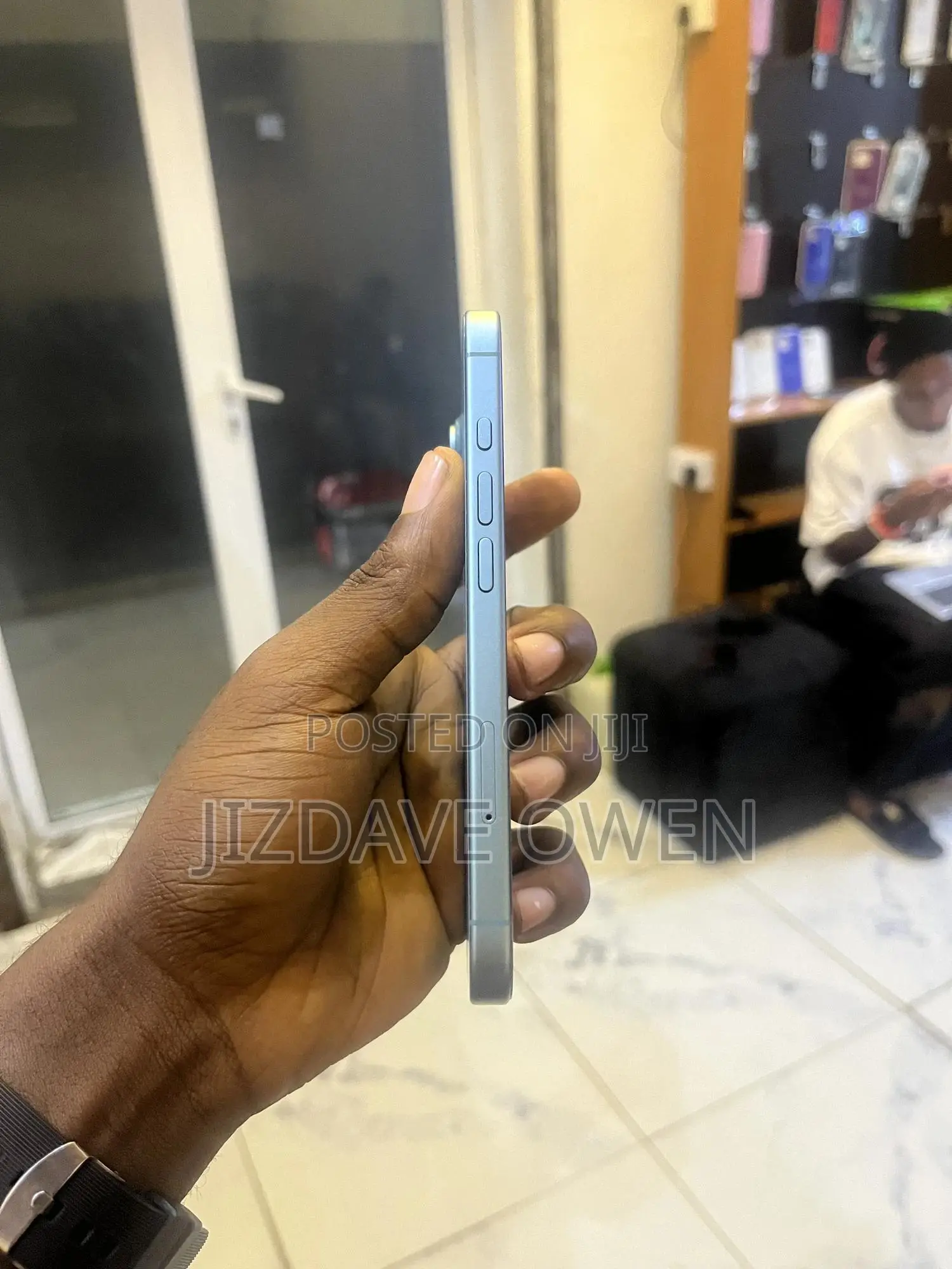 Apple iPhone 16 128 GB Blue