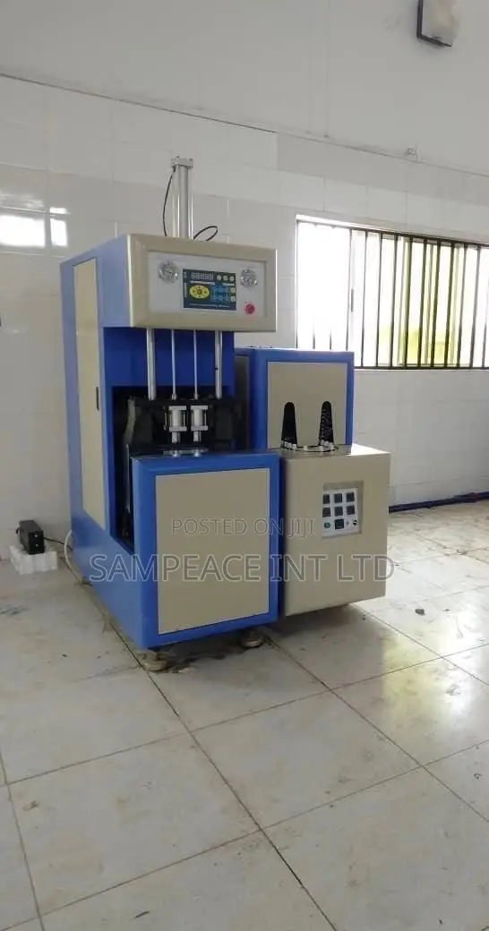 Semi Pet Blowing Machine Hz880