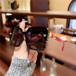 Trendy Fashion Ladies Eyeglass Sunglass Sunshade With Case