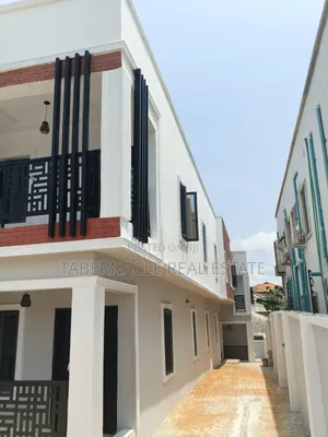 2bdrm Block of Flats in Lagoon Estate, Ebute for rent