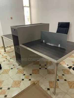 Brand New 4 Seater Modular Office Workstation Desk