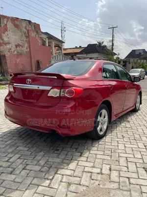 Toyota Corolla S 4dr Sedan (1.8L 4cyl 4A) 2012 Red