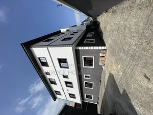 Mini Flat in Osapa london for rent