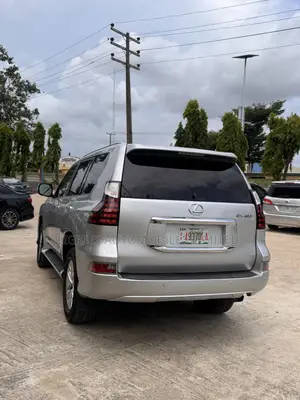 Lexus GX 460 2012 Silver
