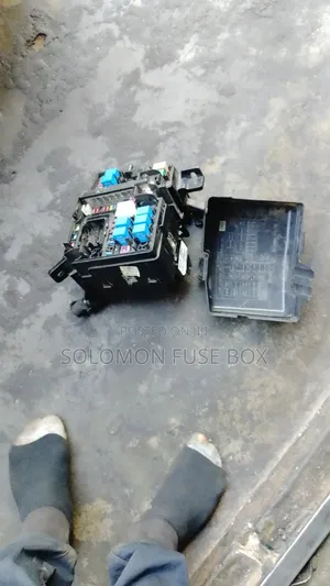 Fuse Box Hyundai Sonata 012