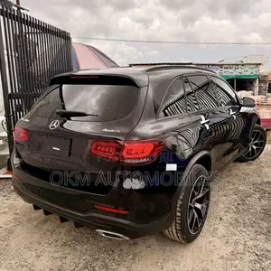 Mercedes-Benz GLC-Class 2021 Black