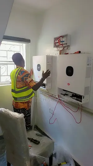 Professional Solar Installer