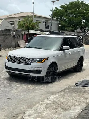 Land Rover Range Rover Vogue 2018 White