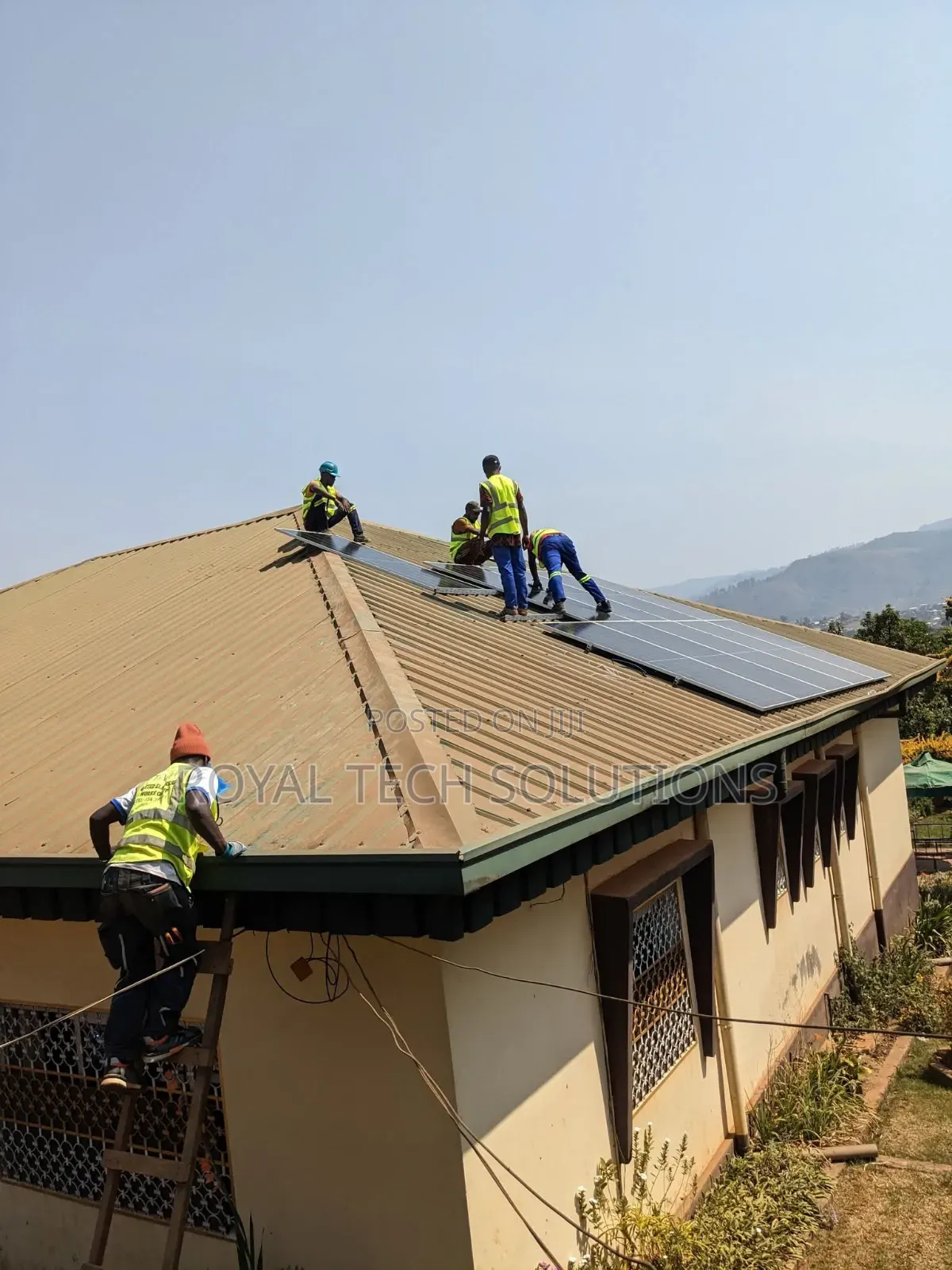 Professional Solar Installer