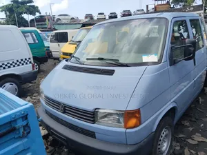 Volkswagen Transporter 2003 Blue