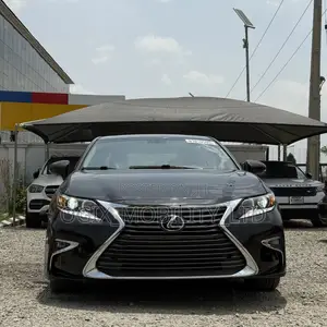 Lexus ES 2013 Black