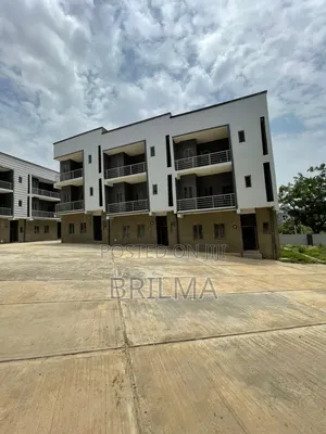 4bdrm Duplex in Life Camp for sale