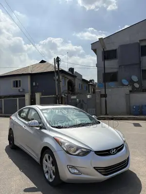 Hyundai Elantra Limited 2012 Silver