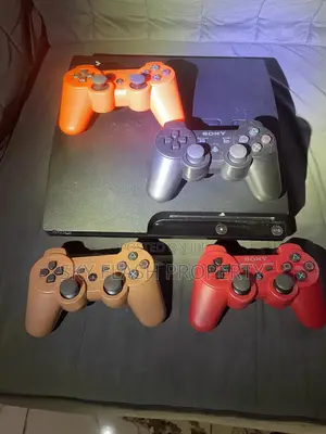 Play Station 3 Slim
