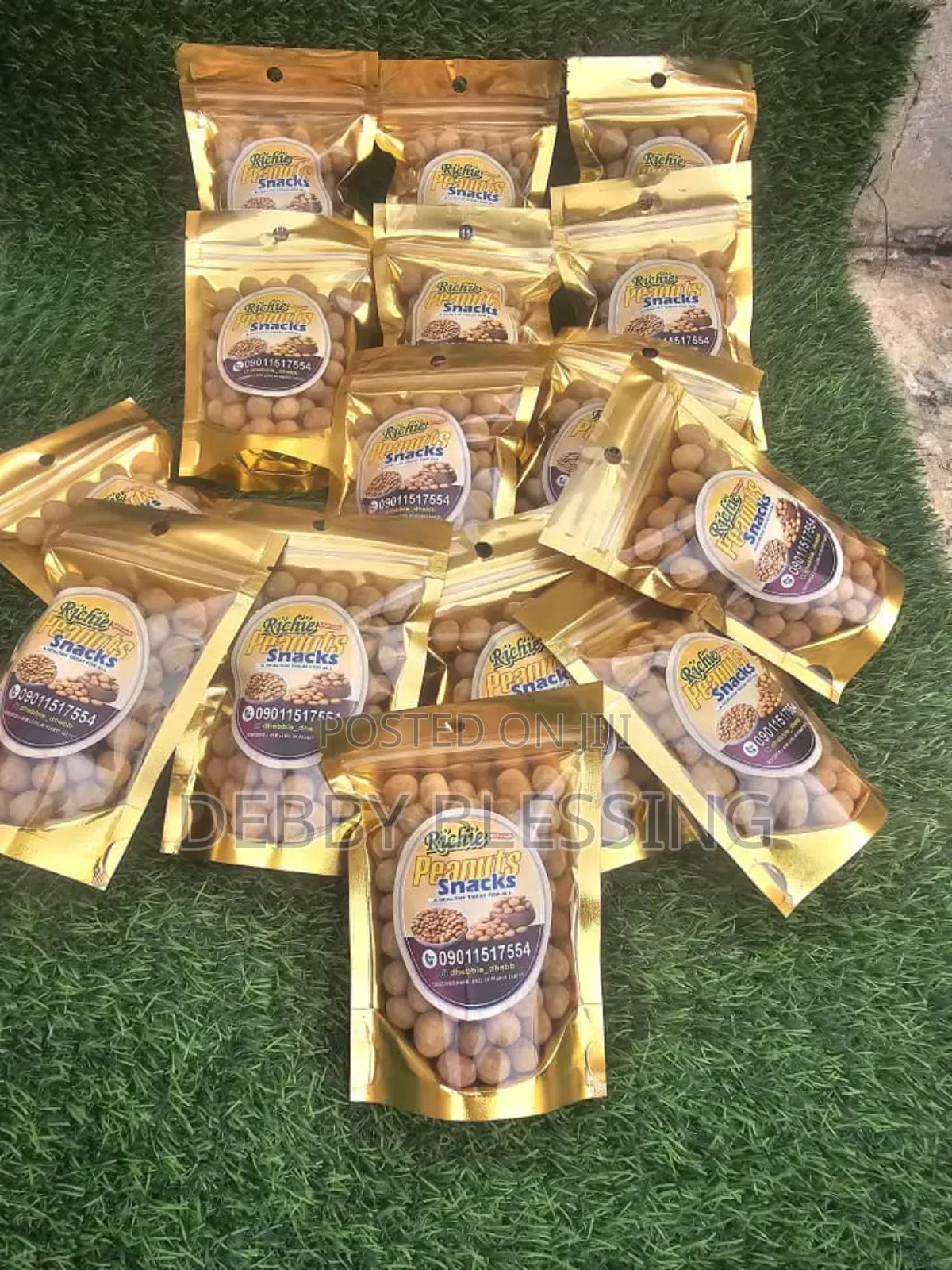 Richie Peanut Snacks