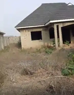 3bdrm House in Lagos State for sale