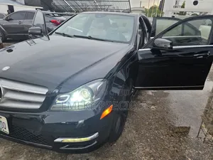 Mercedes-Benz C300 Sport 4Matic Sedan AWD (3.5L 6cyl 7A) 2014 Black