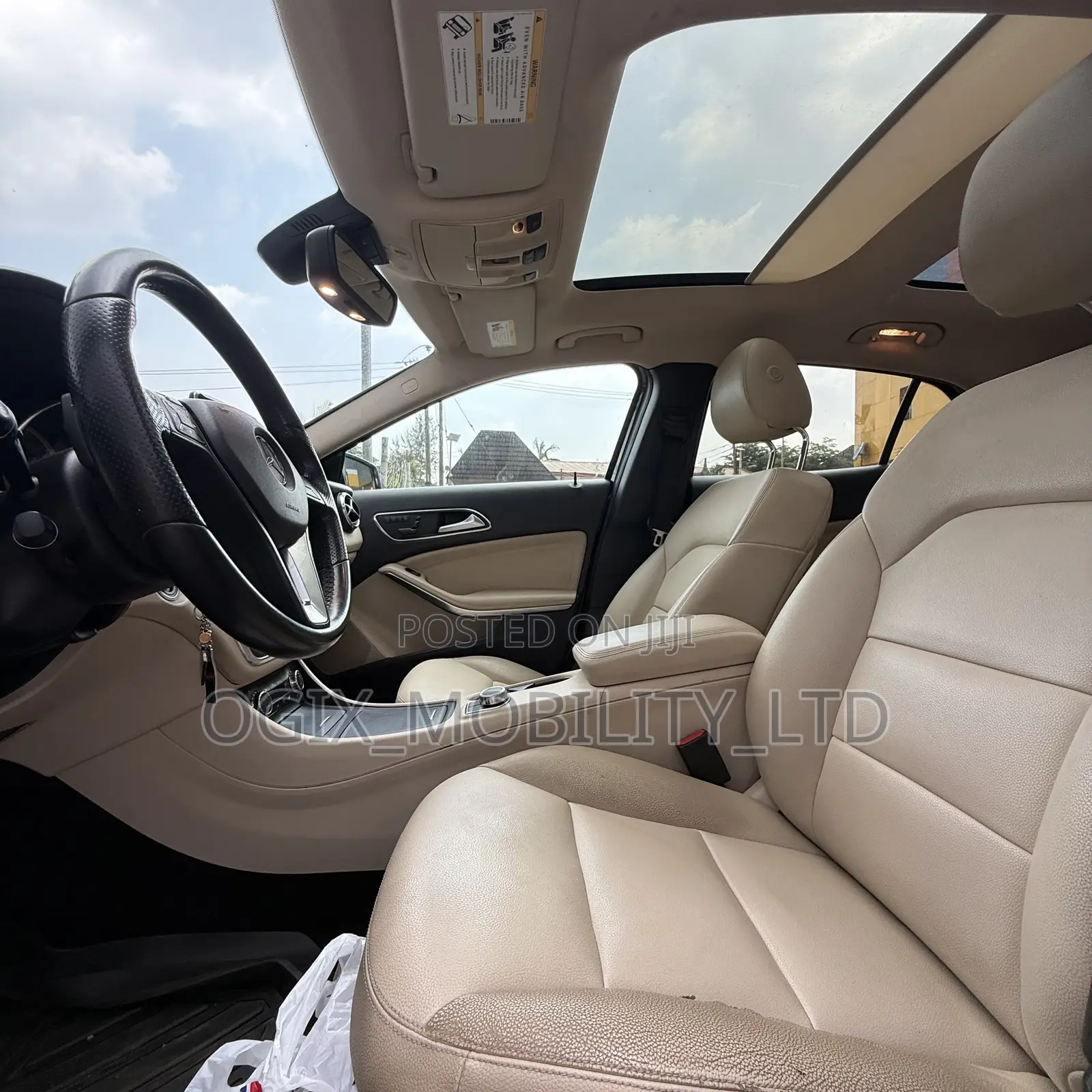 Mercedes-Benz GLA 250 2016 Black