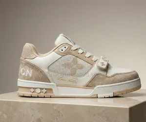 Luis Vuitton Sneakers