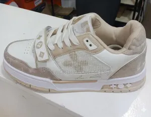 Luis Vuitton Sneakers