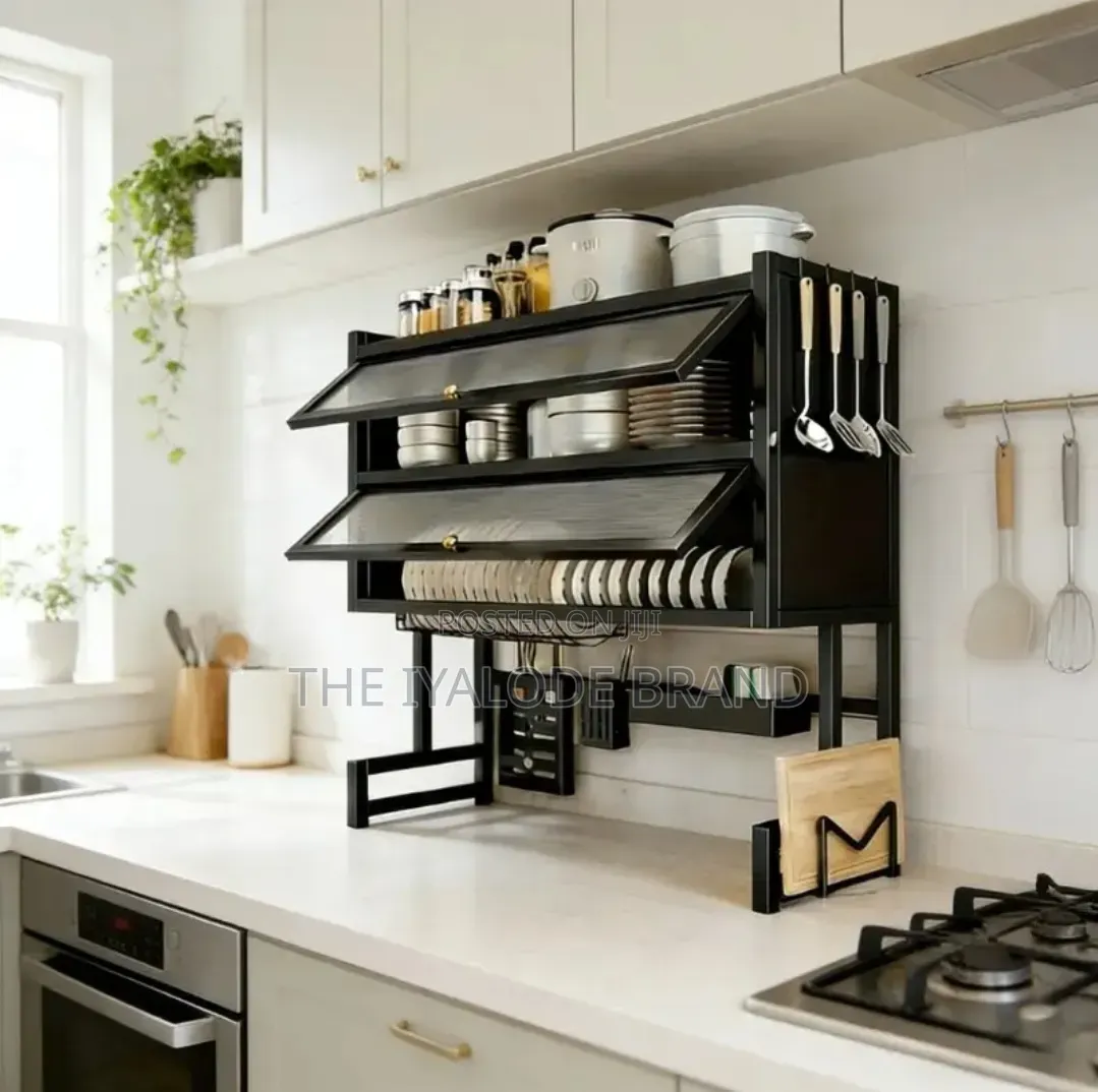 Plates Rack