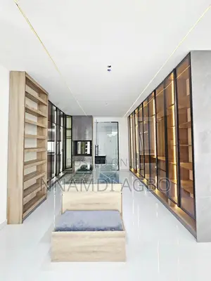 5bdrm Duplex in Lekki Phase 1 for sale